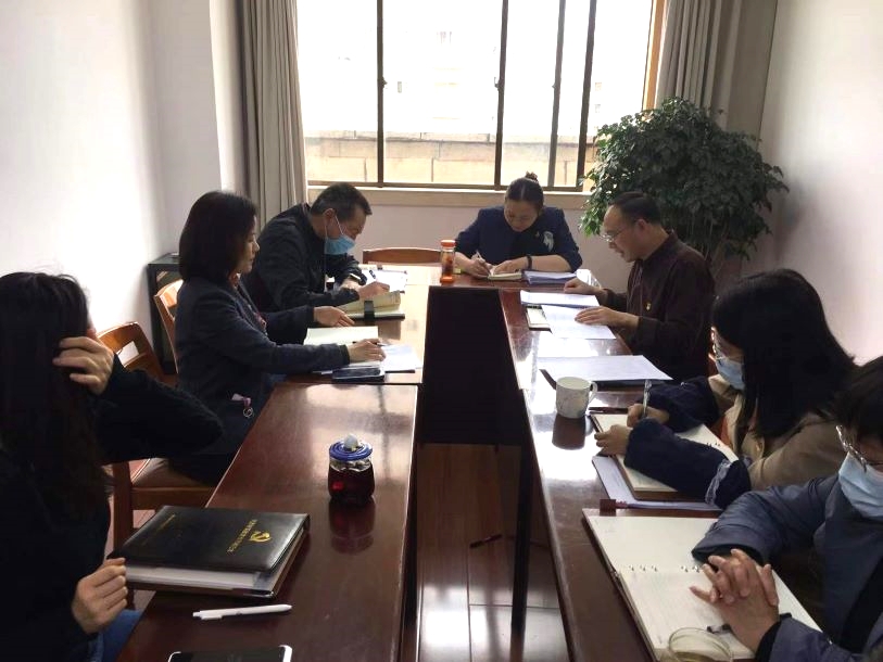 上网 谢灿坤.jpg
